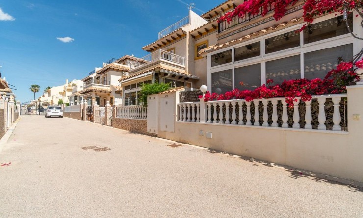Wederverkoop - Rijwoning - Orihuela Costa - Playa Flamenca