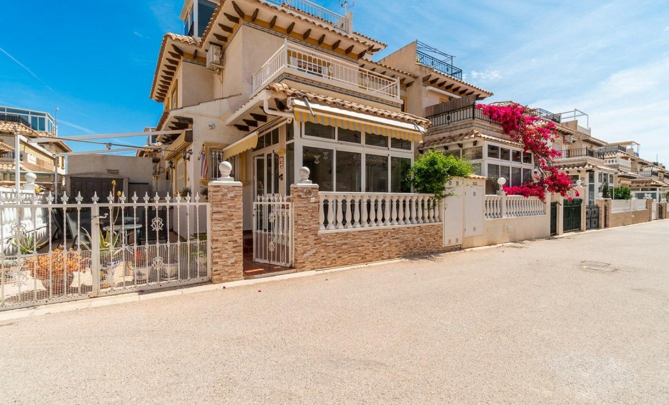 Sale - Terraced house - Orihuela Costa - Playa Flamenca