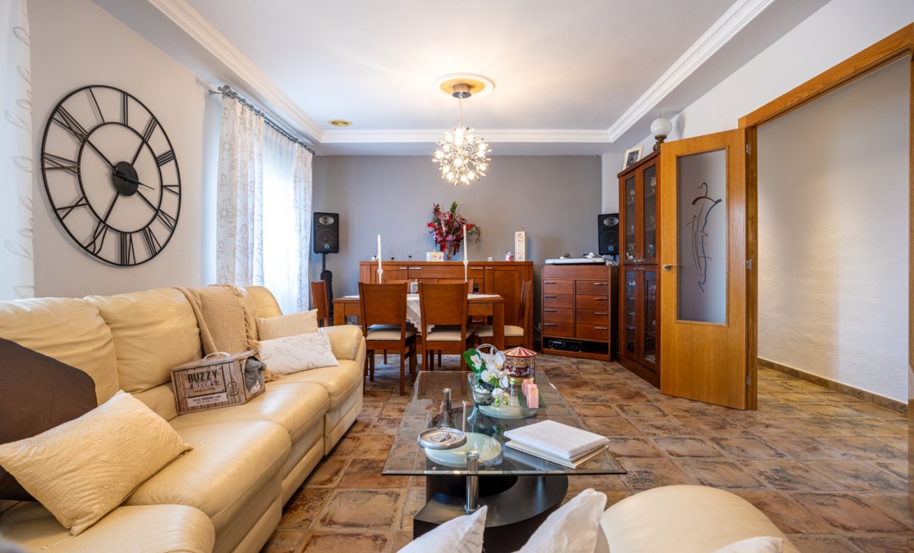 Sale - Detached villa - Elche - La Hoya