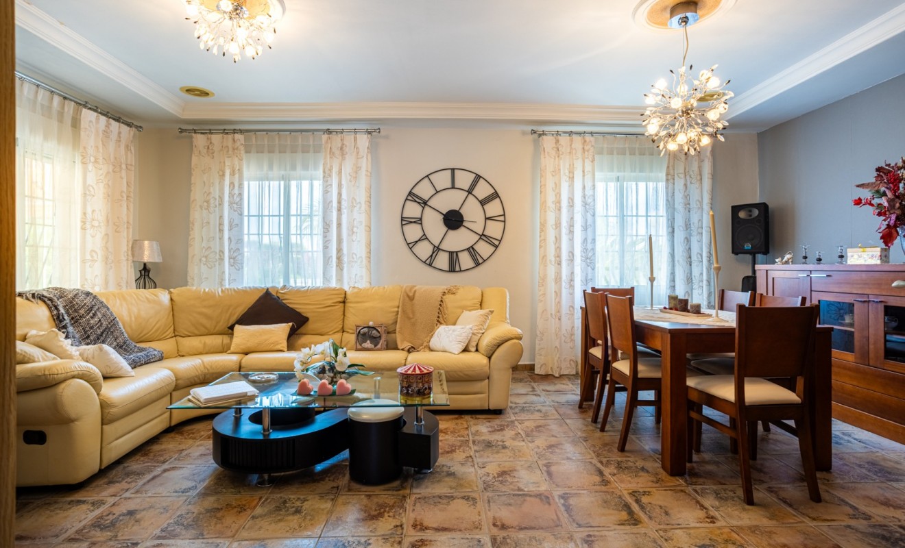 Sale - Detached villa - Elche - La Hoya