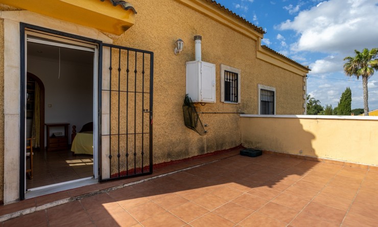 Sale - Detached villa - Elche - La Hoya