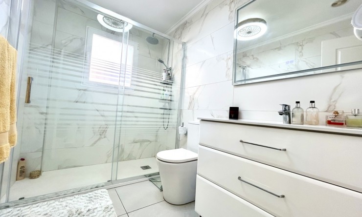 Sale - Villa - Pinar de Campoverde