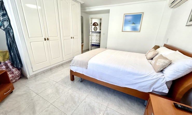 Sale - Villa - Pinar de Campoverde