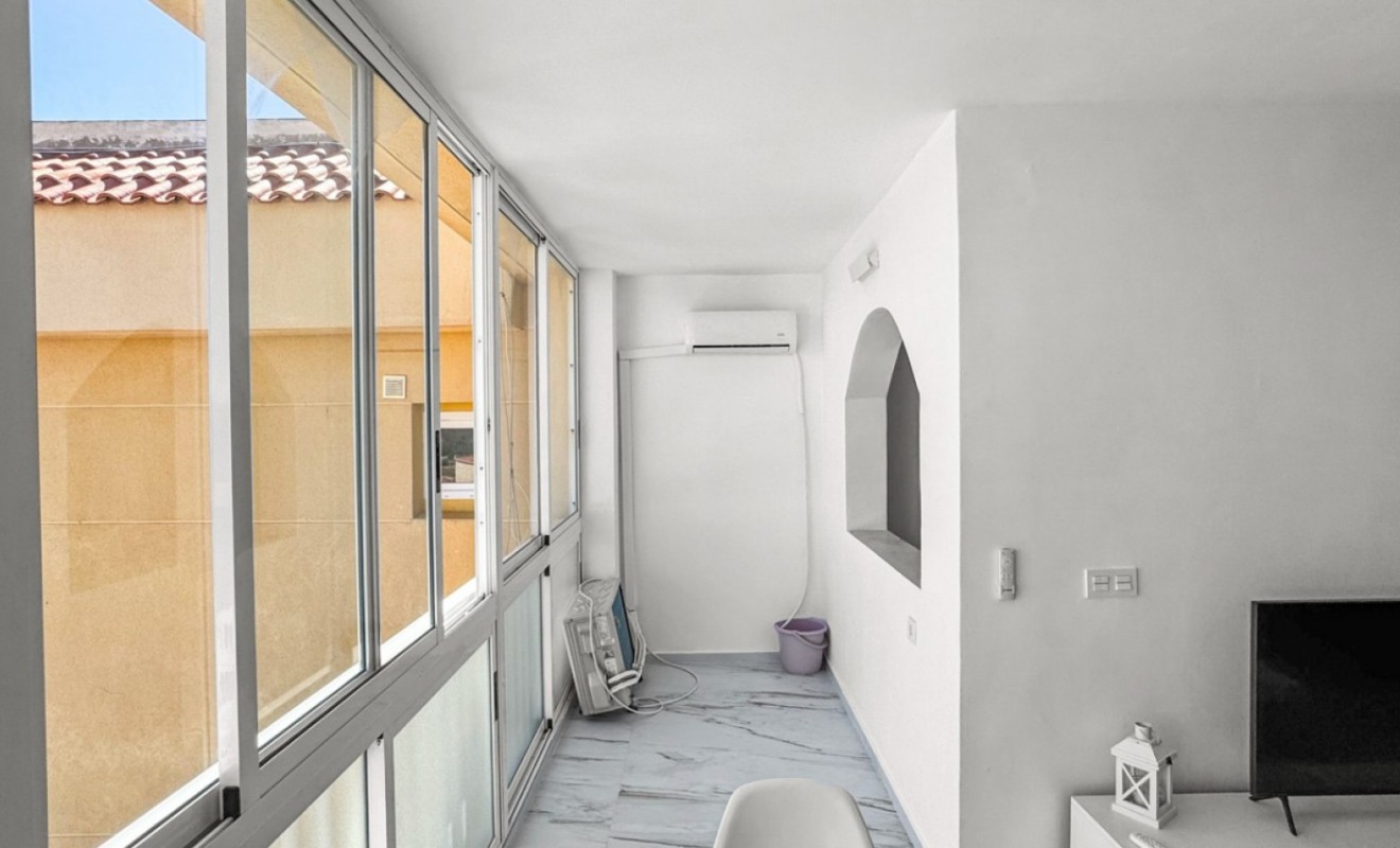 Sale - Apartment - Orihuela Costa - Punta Prima