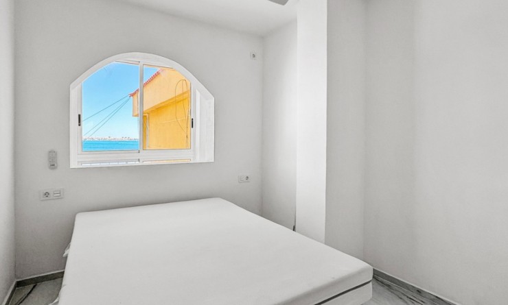 Sale - Apartment - Orihuela Costa - Punta Prima