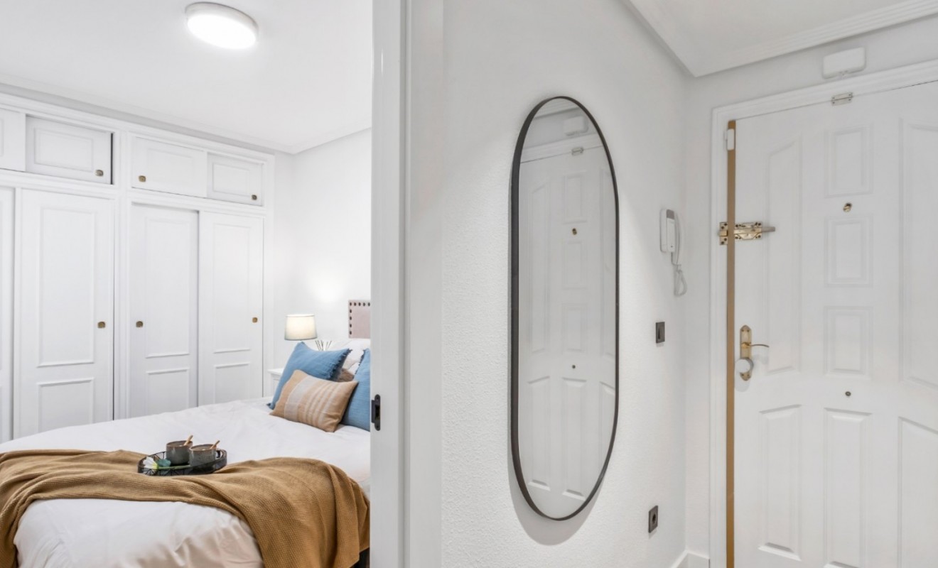 Sale - Apartment - Orihuela Costa - La Florida