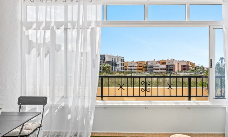 Sale - Apartment - Orihuela Costa - La Florida