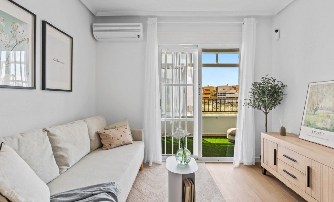 Sale - Apartment - Orihuela Costa - La Florida