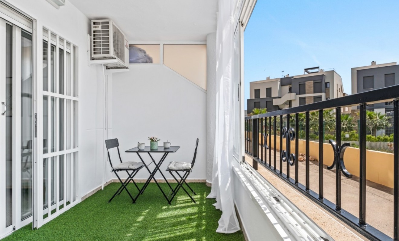 Sale - Apartment - Orihuela Costa - La Florida