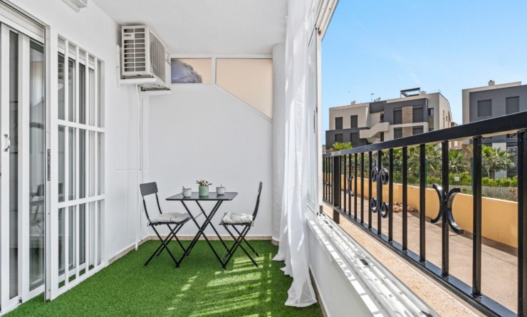 Sale - Apartment - Orihuela Costa - La Florida