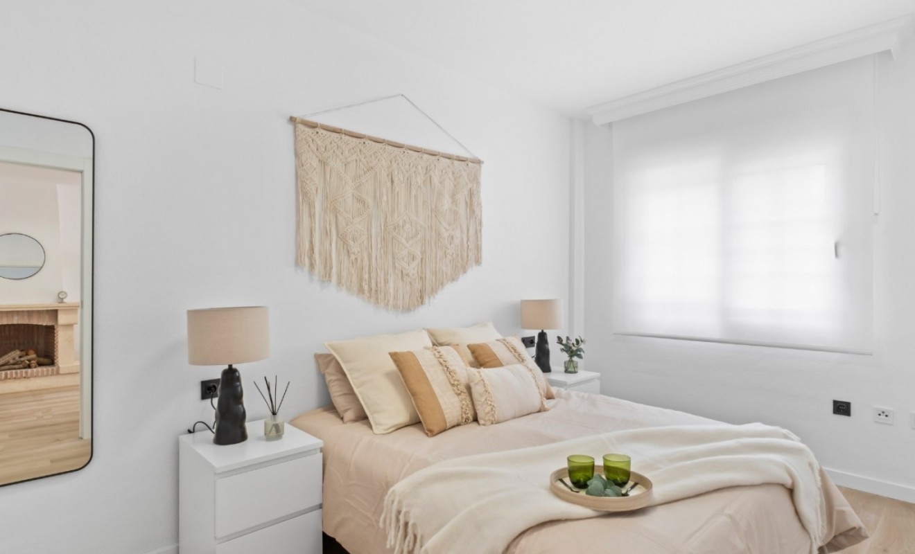 Sale - Detached villa - Orihuela Costa - Villamartín