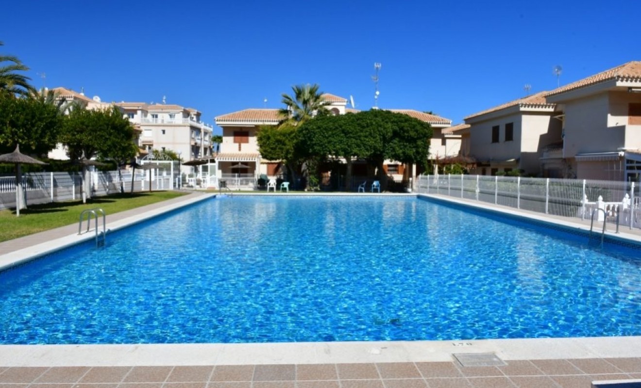 Sale - Apartment / flat - Orihuela Costa - Playa Flamenca