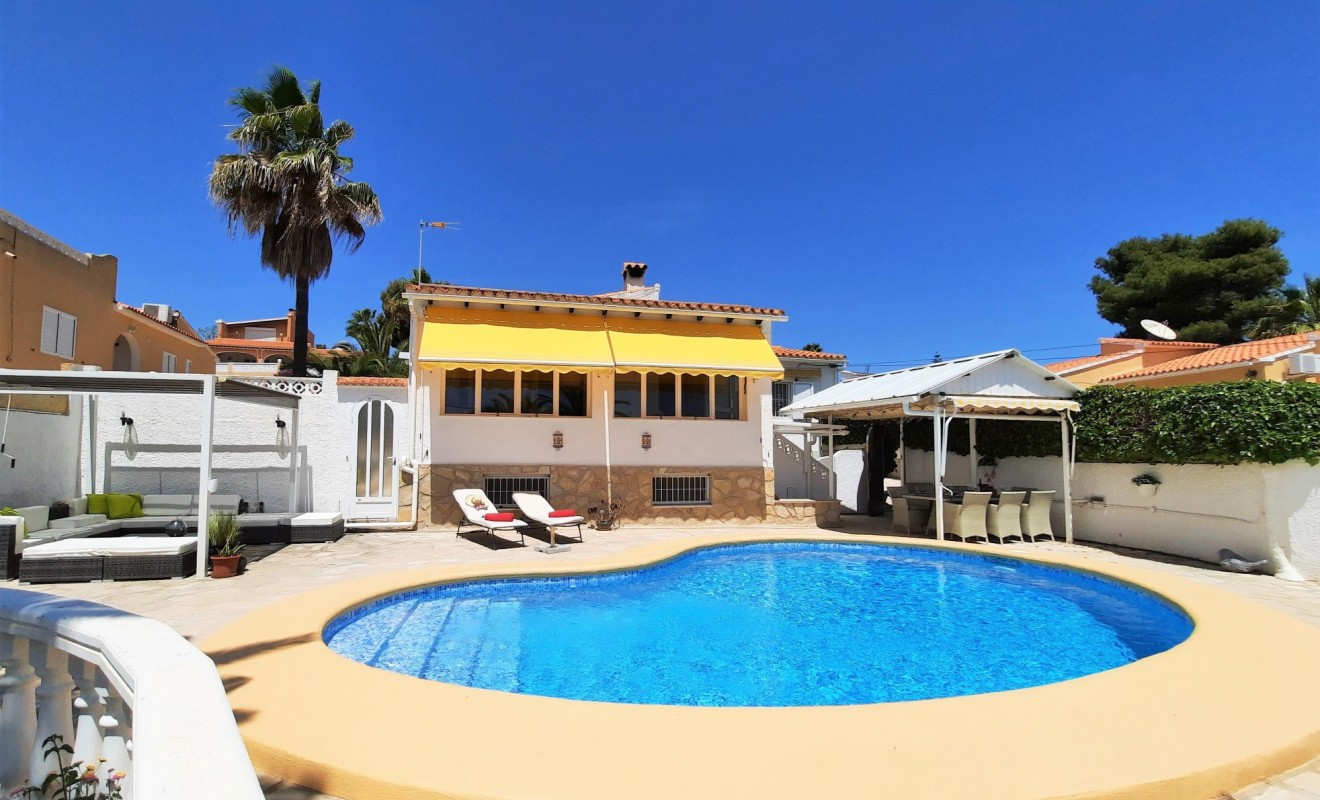 Sale - Chalet - Moraira - center