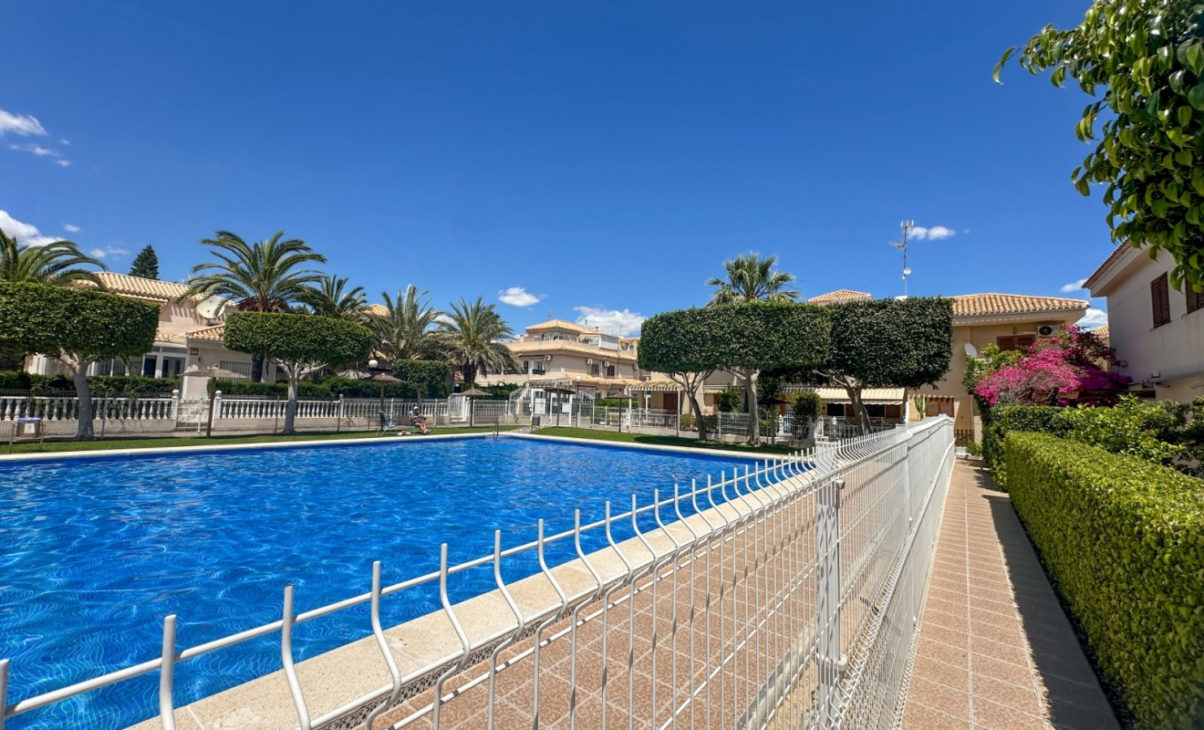 Revente - Apartment / flat - Orihuela Costa - Playa Flamenca