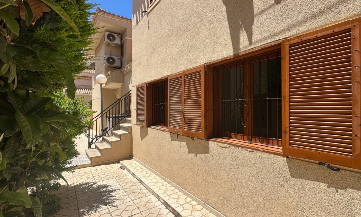 Revente - Apartment / flat - Orihuela Costa - Playa Flamenca