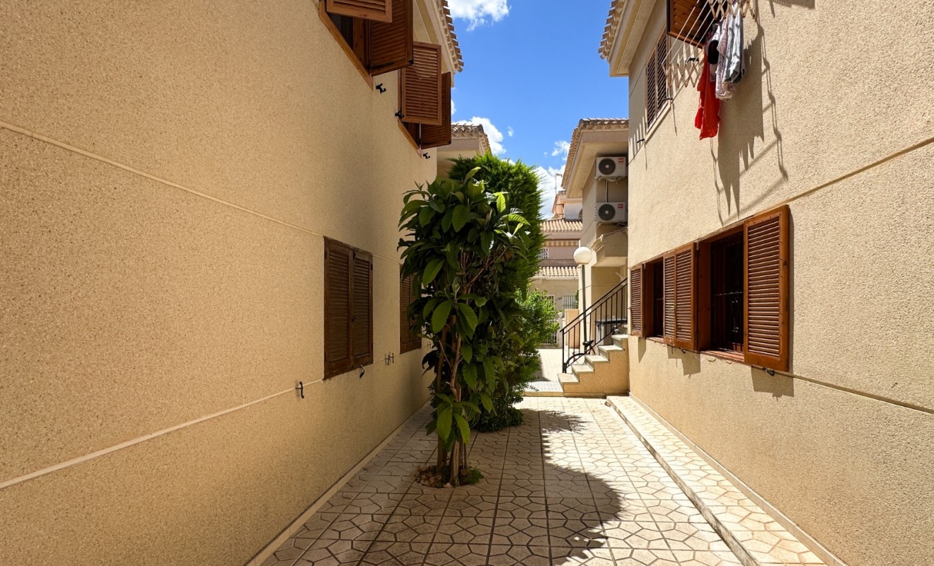Revente - Apartment / flat - Orihuela Costa - Playa Flamenca