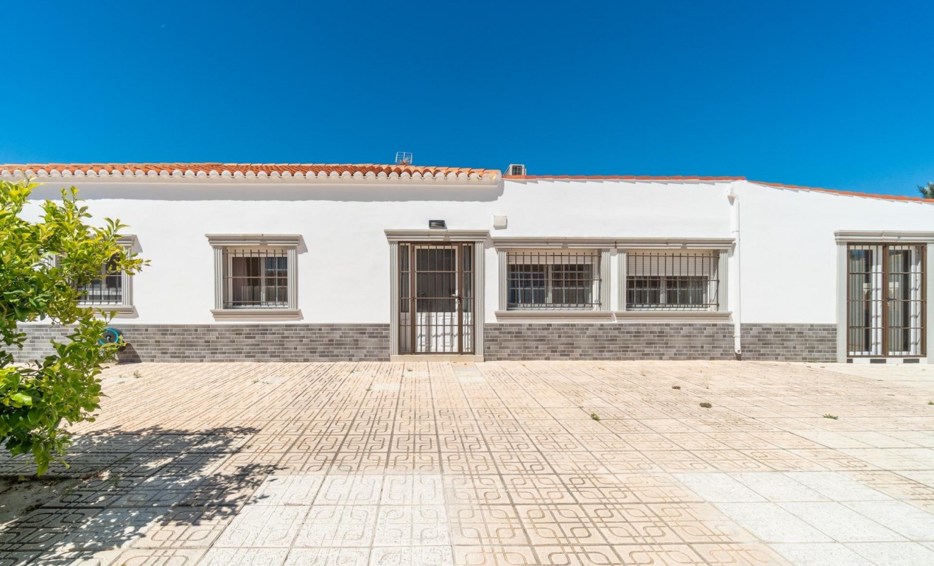 Wederverkoop - Villa - Torrevieja - Torreta florida