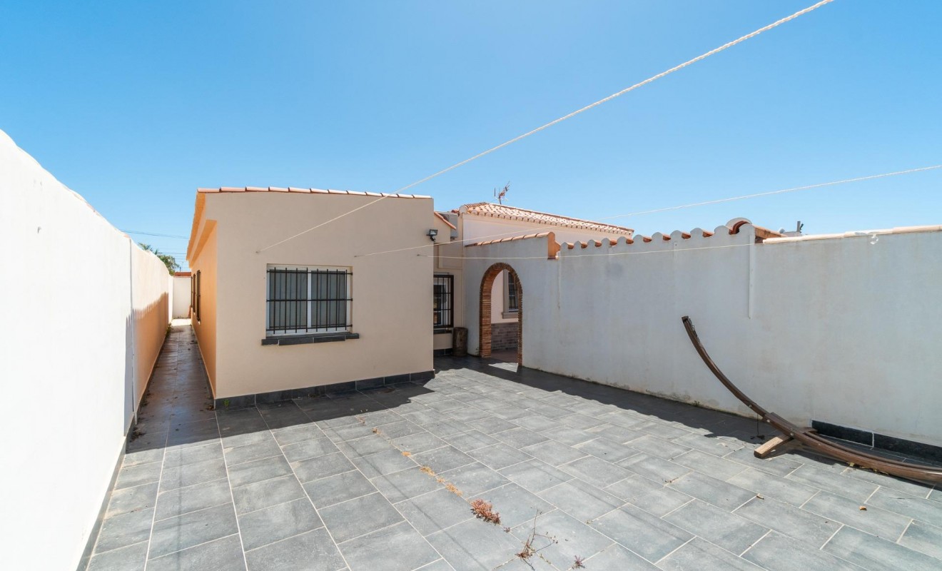 Wederverkoop - Villa - Torrevieja - Torreta florida