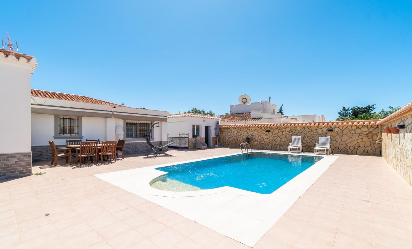 Wederverkoop - Villa - Torrevieja - Torreta florida