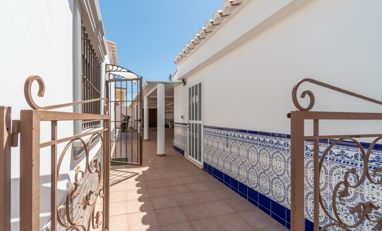 Wederverkoop - Villa - Torrevieja - Torreta florida
