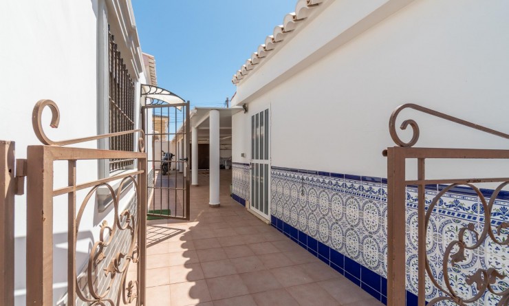 Wederverkoop - Villa - Torrevieja - Torreta florida