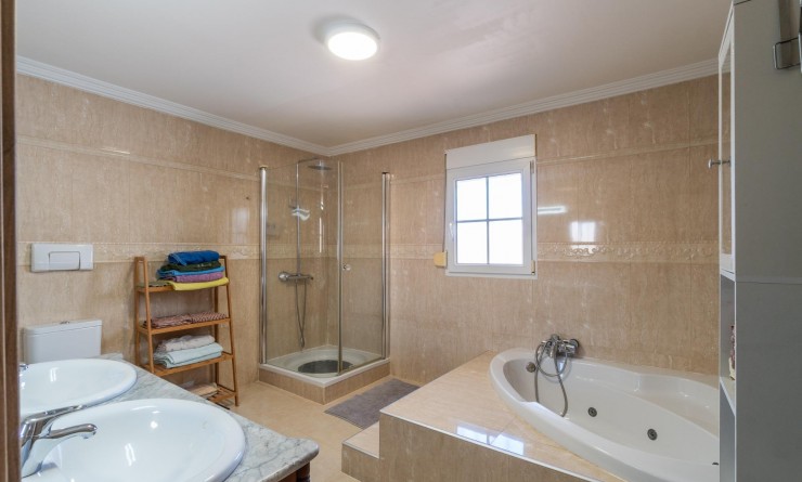Wederverkoop - Villa - Torrevieja - Torreta florida