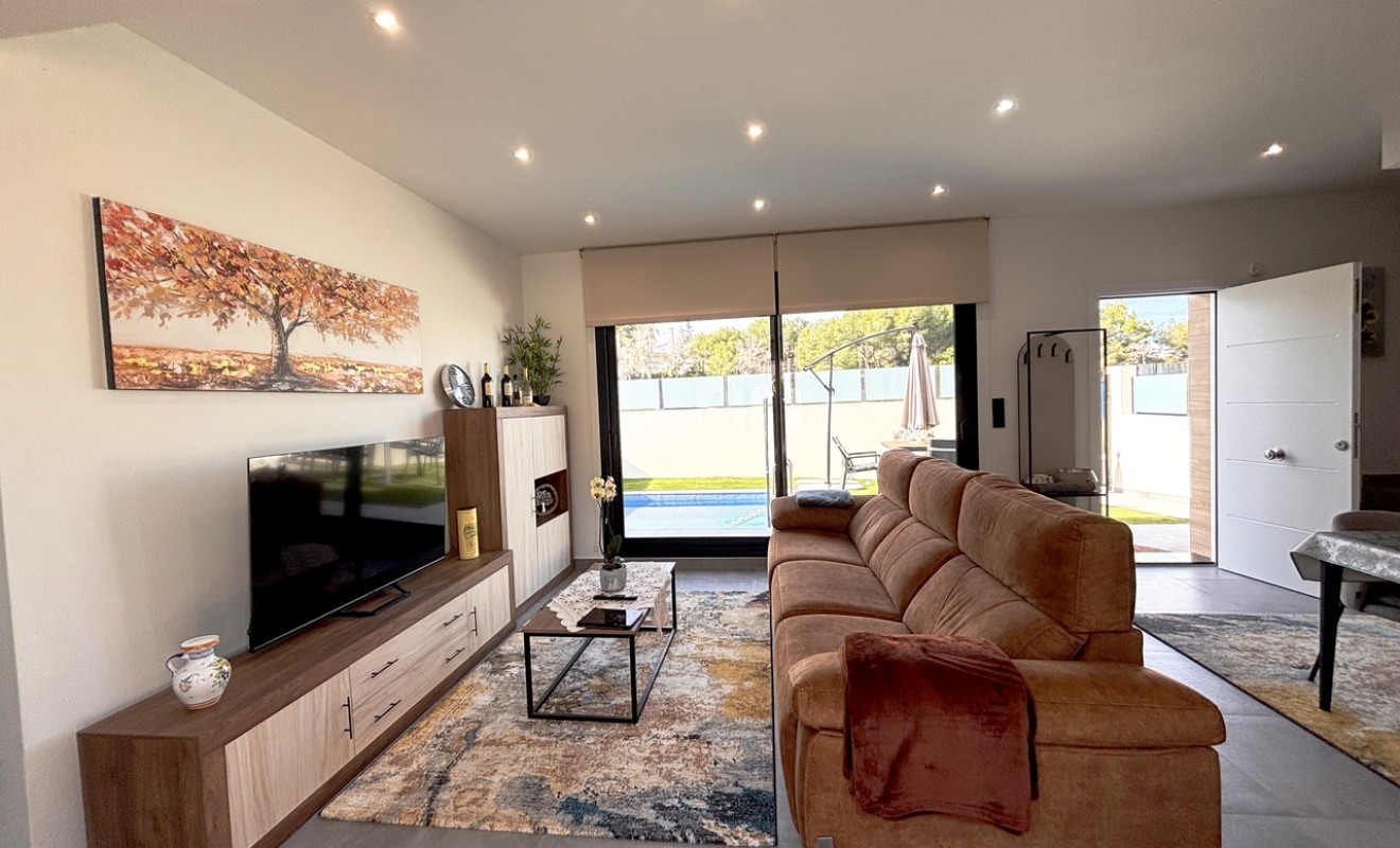 Sale - Villa - Villamartín