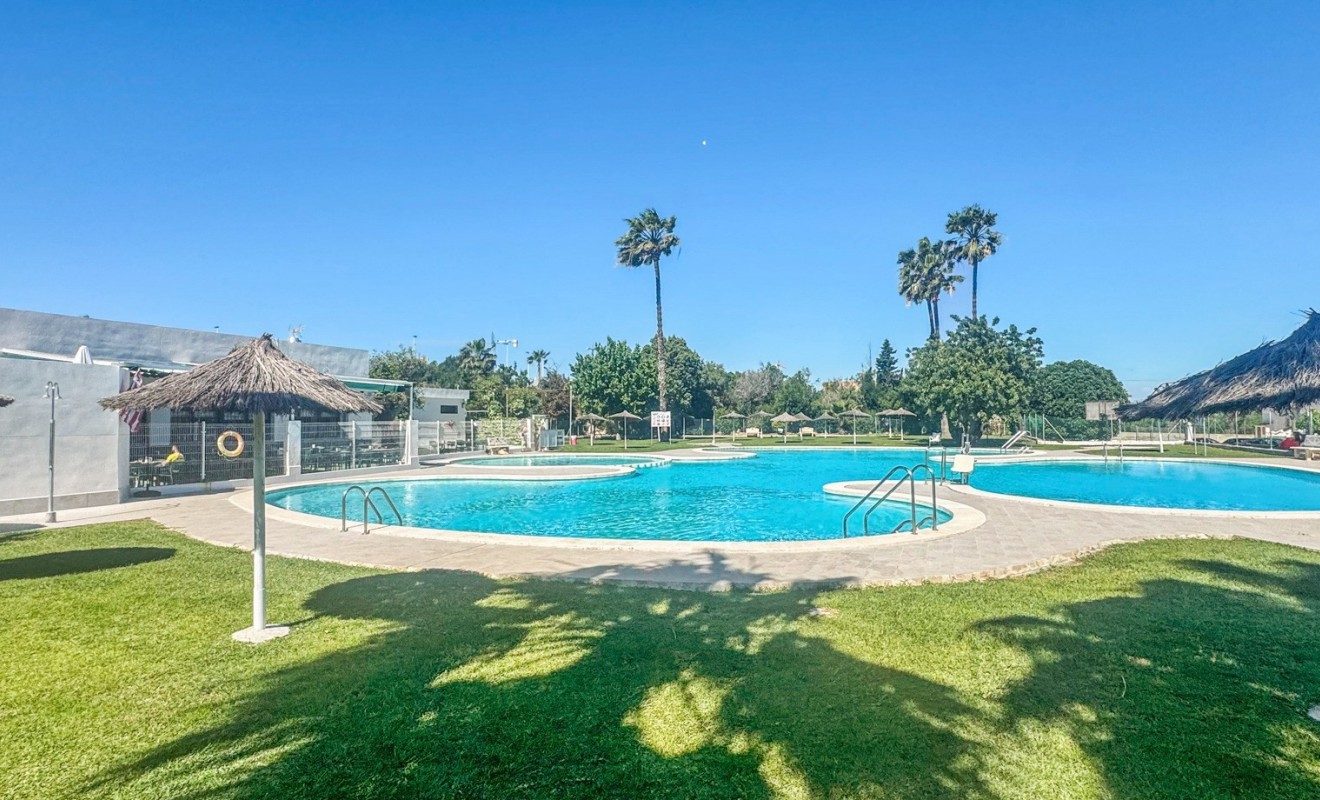 Wederverkoop - Bungalow - Torrevieja - Los Balcones - Los Altos del Edén
