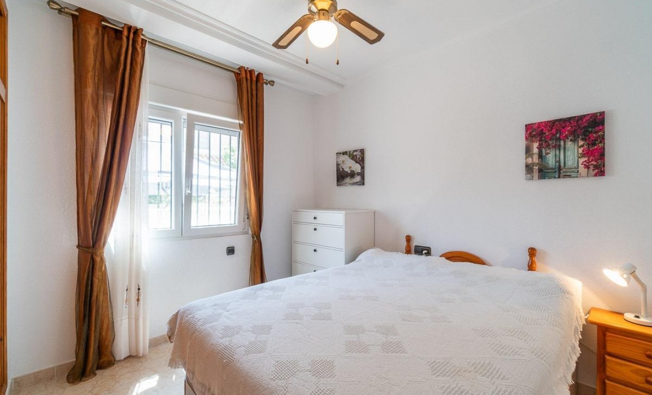 Wederverkoop - Chalet - Orihuela Costa - Playa Flamenca