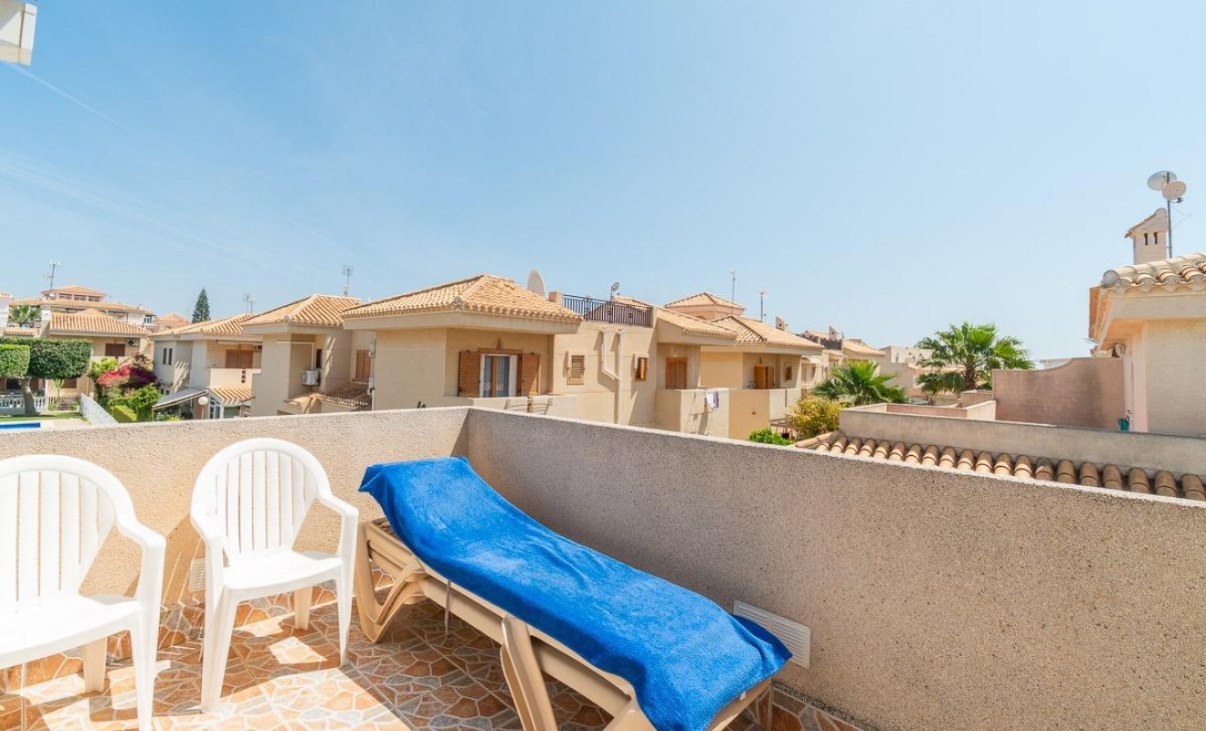 Wederverkoop - Chalet - Orihuela Costa - Playa Flamenca