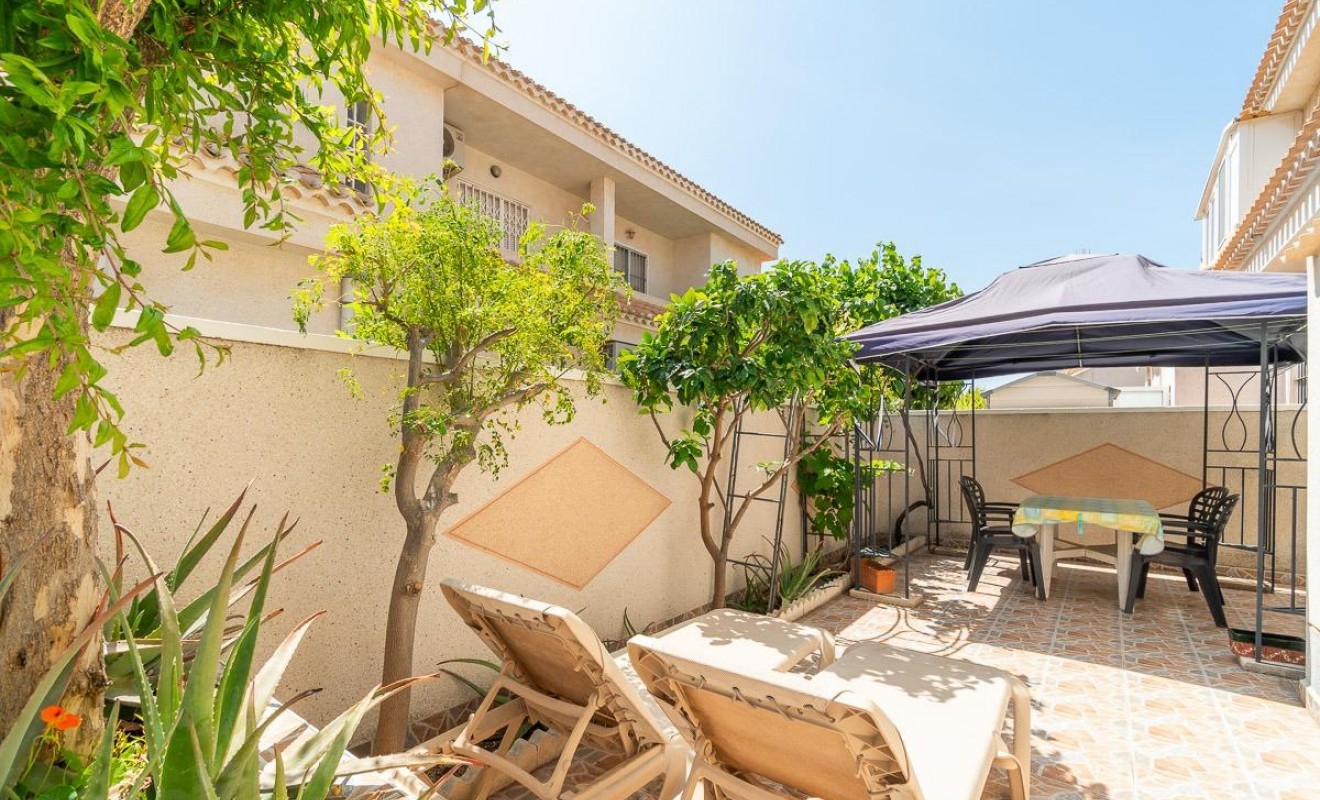 Wederverkoop - Chalet - Orihuela Costa - Playa Flamenca