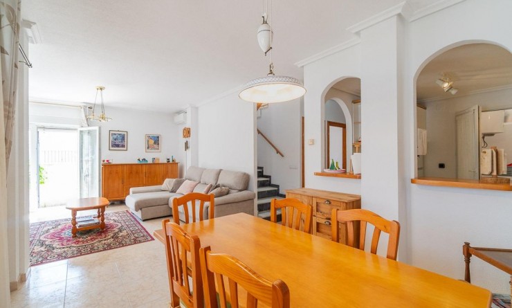 Wederverkoop - Chalet - Orihuela Costa - Playa Flamenca