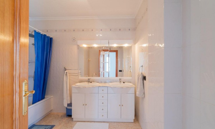 Wederverkoop - Chalet - Orihuela Costa - Playa Flamenca