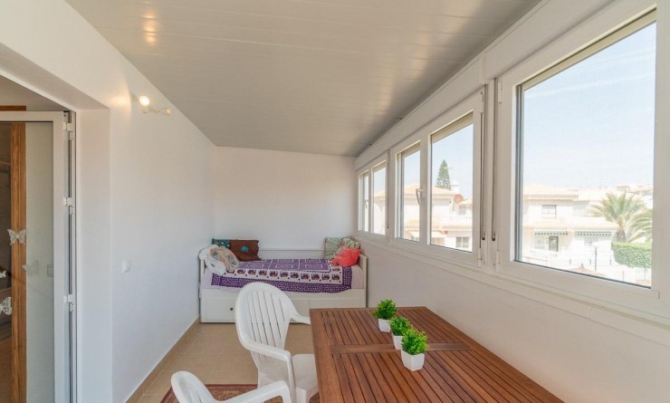 Wederverkoop - Chalet - Orihuela Costa - Playa Flamenca