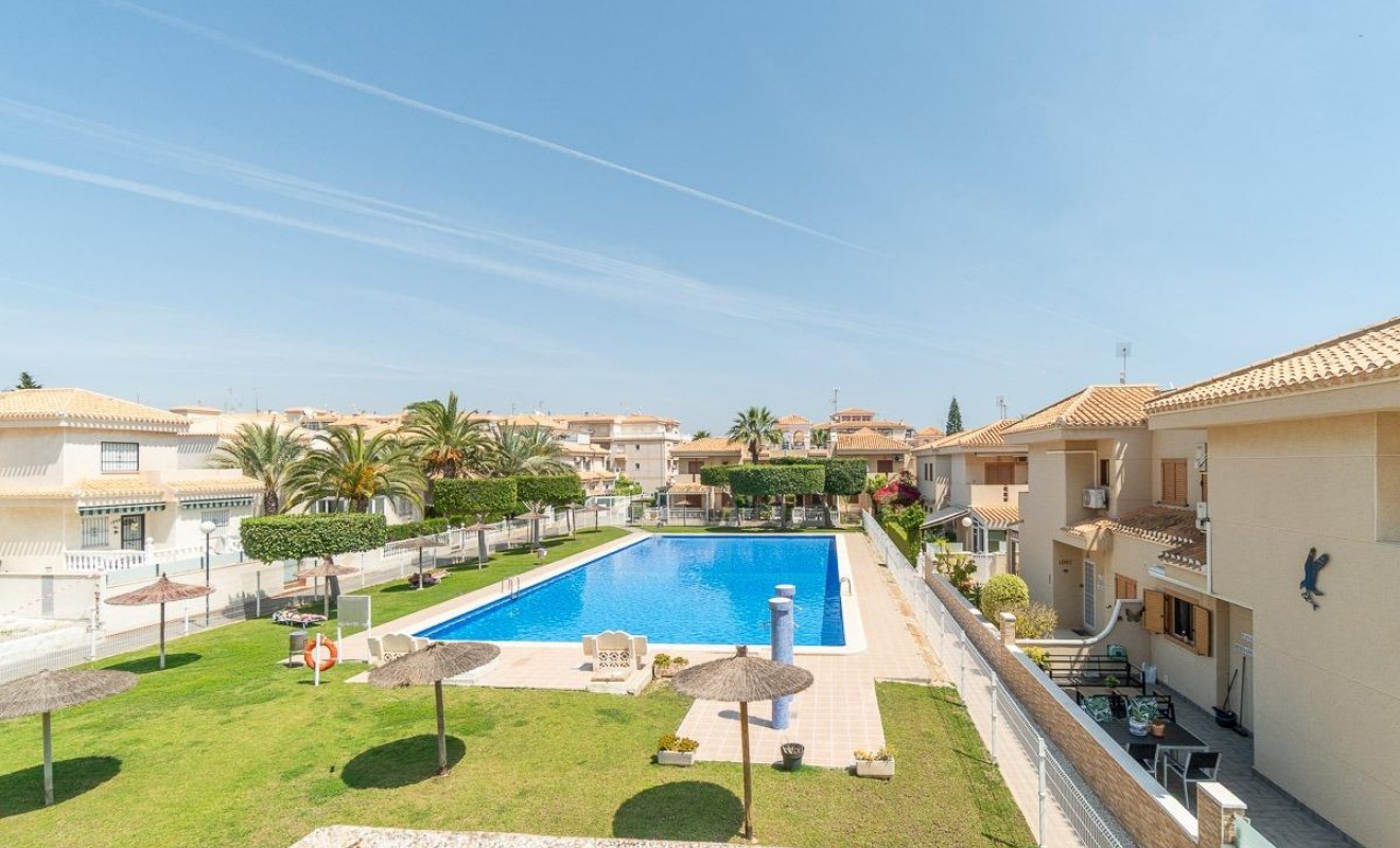 Wederverkoop - Chalet - Orihuela Costa - Playa Flamenca