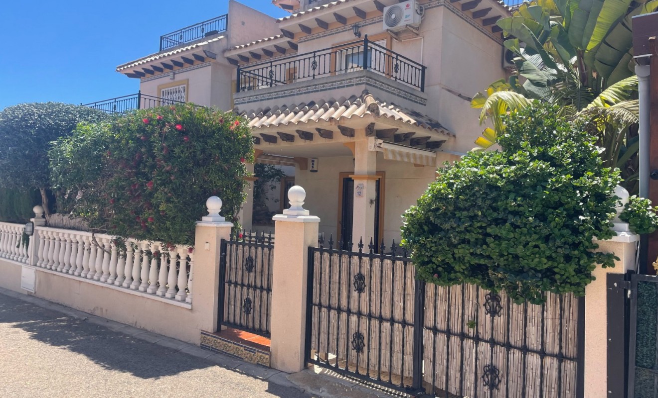 Wederverkoop - Villa - Orihuela Costa - La Regia