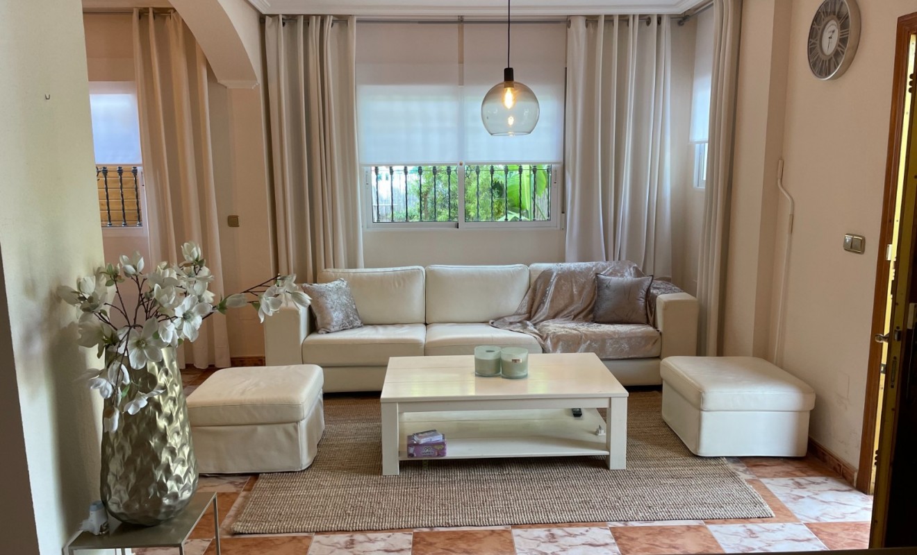 Wederverkoop - Villa - Orihuela Costa - La Regia
