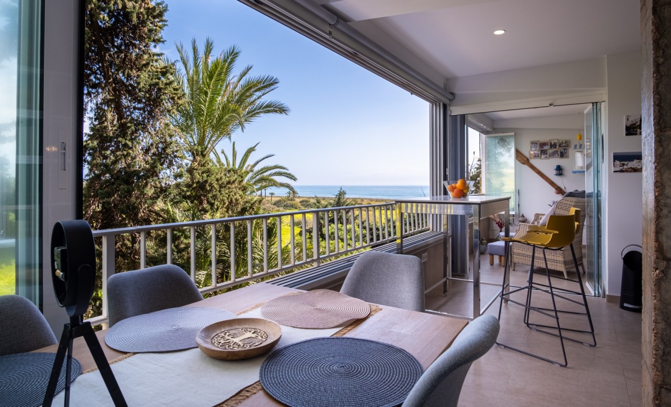 Wederverkoop - Apartment / flat - Orihuela Costa - Punta Prima