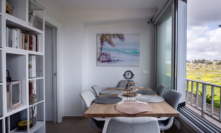 Wederverkoop - Apartment / flat - Orihuela Costa - Punta Prima