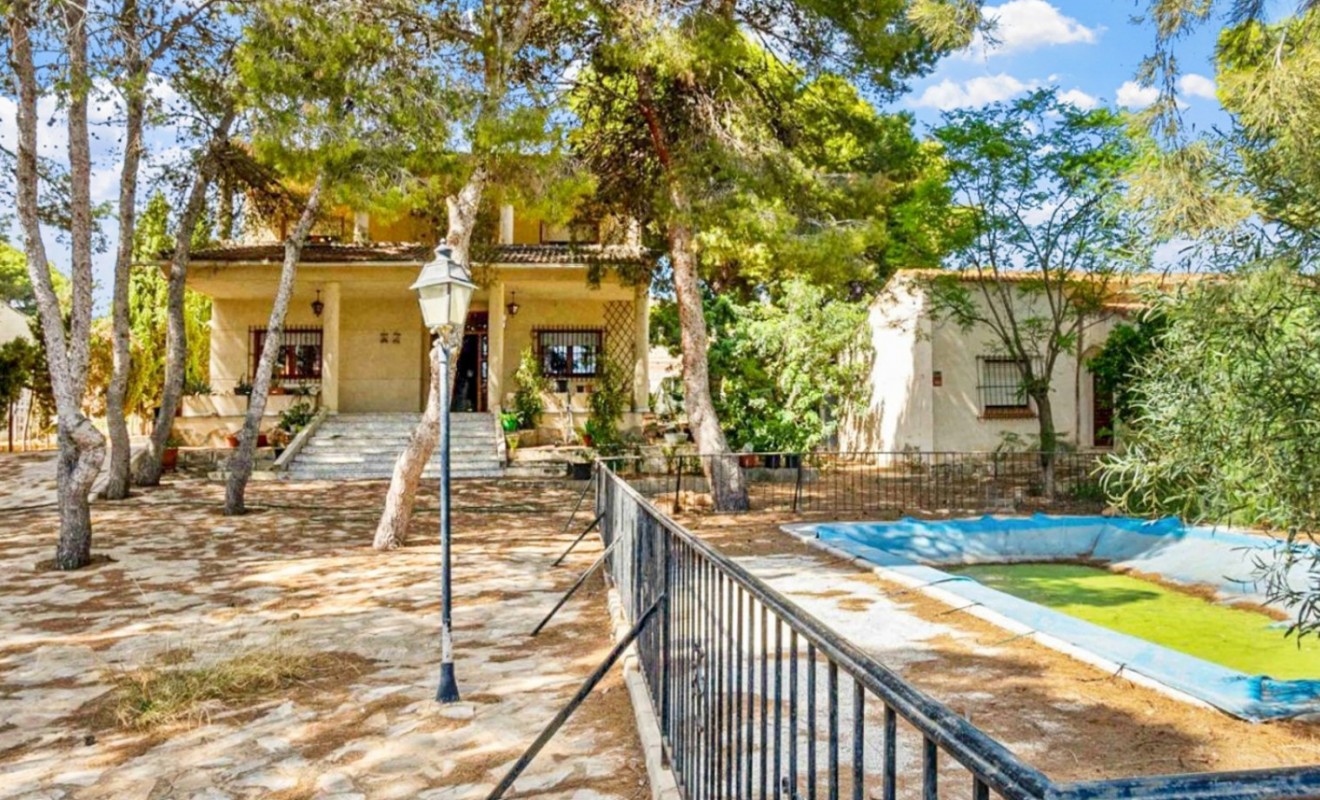Wederverkoop - Detached villa - Torrevieja - Los Balcones - Los Altos del Edén