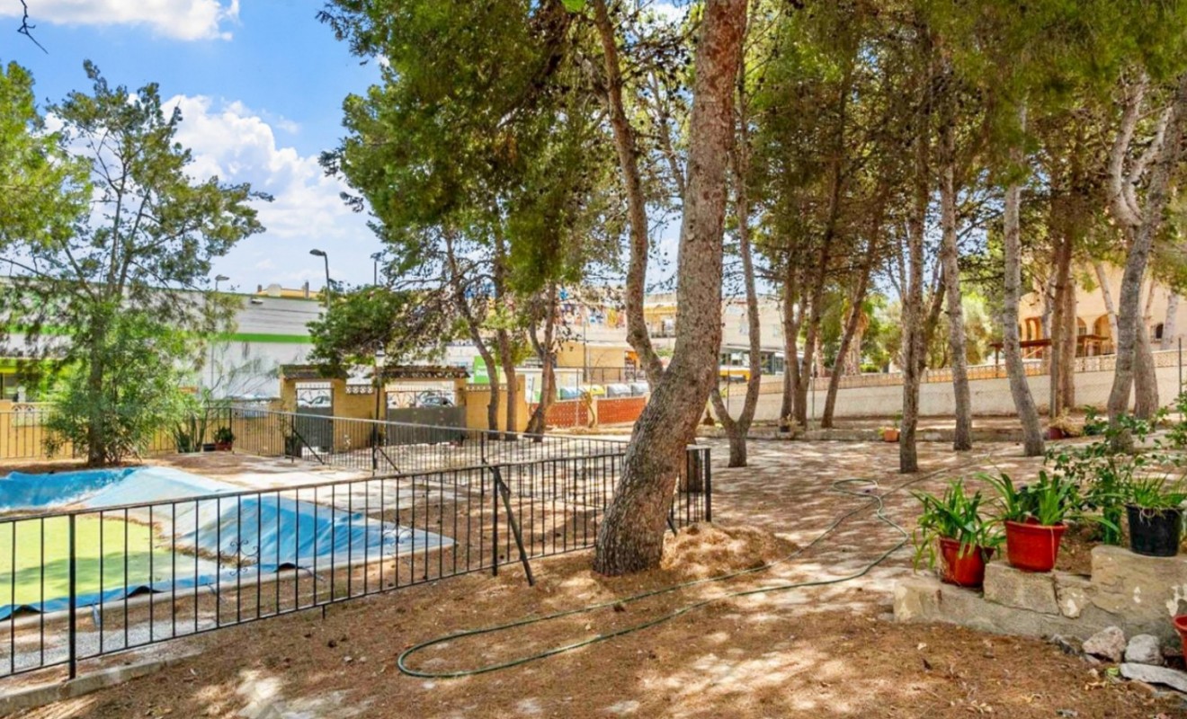 Wederverkoop - Detached villa - Torrevieja - Los Balcones - Los Altos del Edén