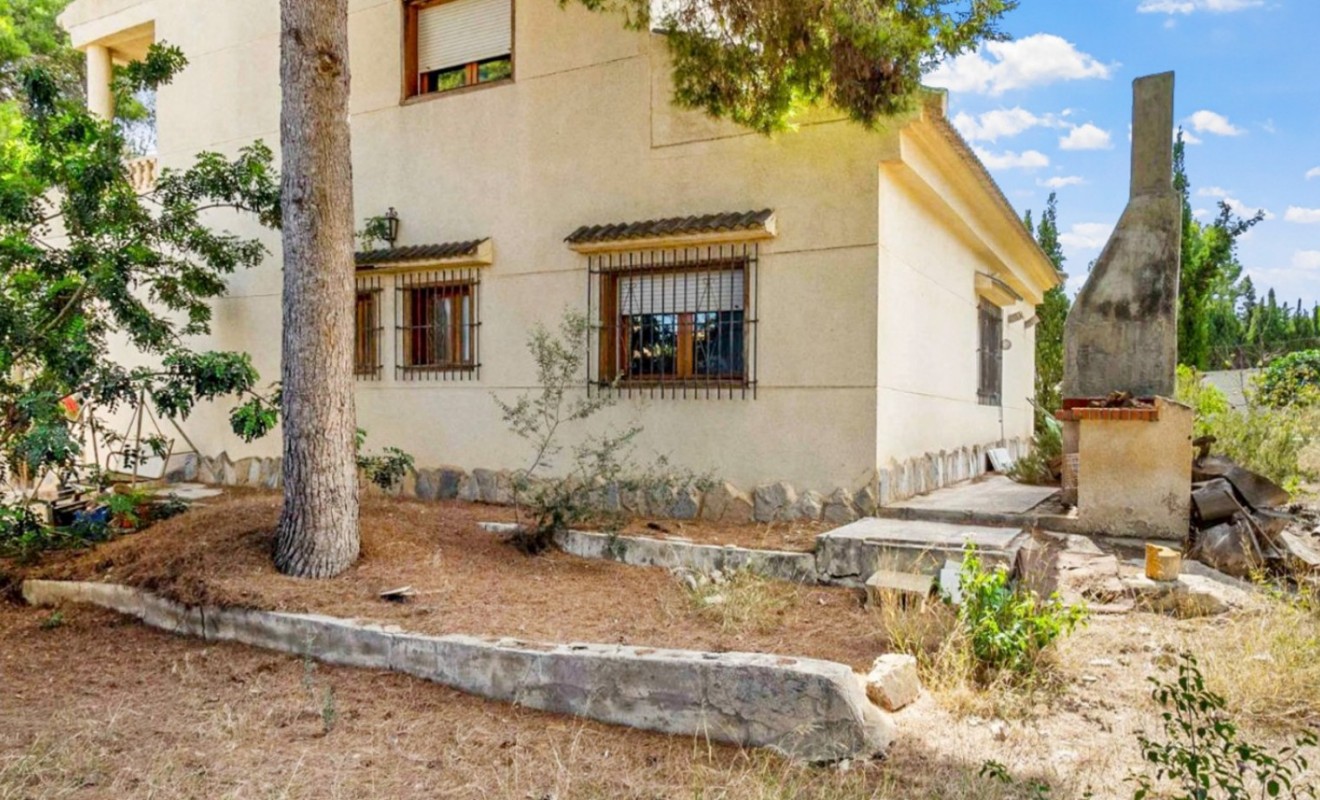 Wederverkoop - Detached villa - Torrevieja - Los Balcones - Los Altos del Edén