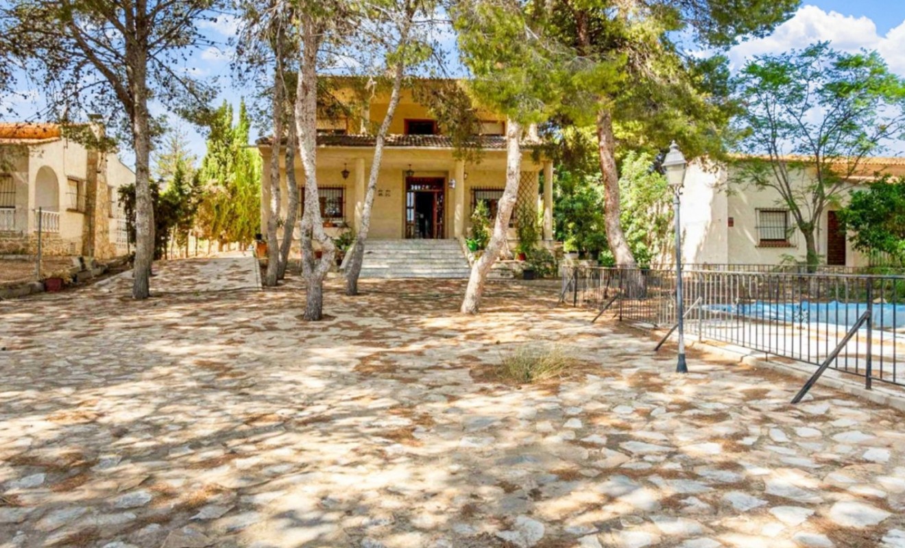 Wederverkoop - Detached villa - Torrevieja - Los Balcones - Los Altos del Edén