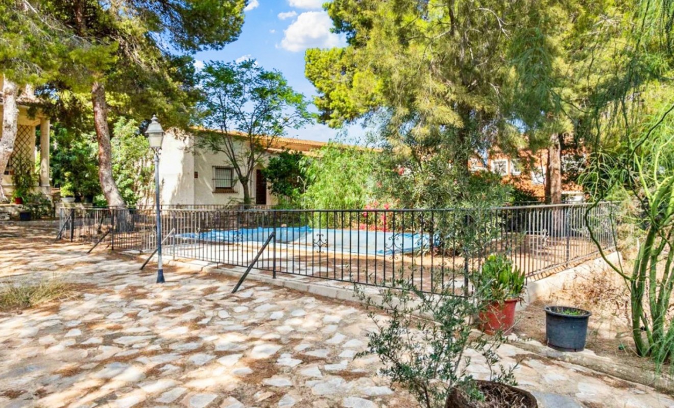 Wederverkoop - Detached villa - Torrevieja - Los Balcones - Los Altos del Edén