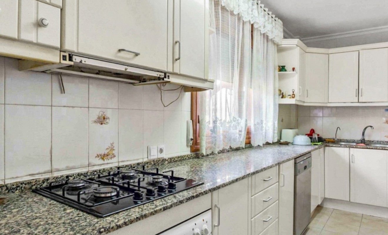 Wederverkoop - Detached villa - Torrevieja - Los Balcones - Los Altos del Edén