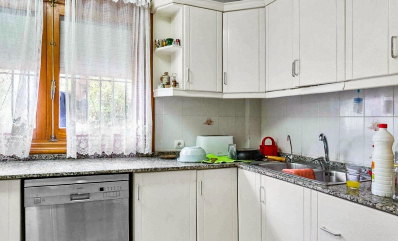 Wederverkoop - Detached villa - Torrevieja - Los Balcones - Los Altos del Edén