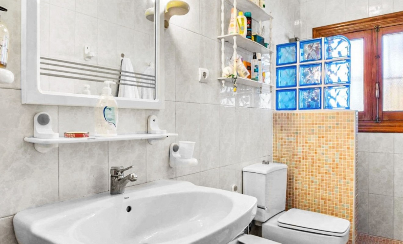 Wederverkoop - Detached villa - Torrevieja - Los Balcones - Los Altos del Edén