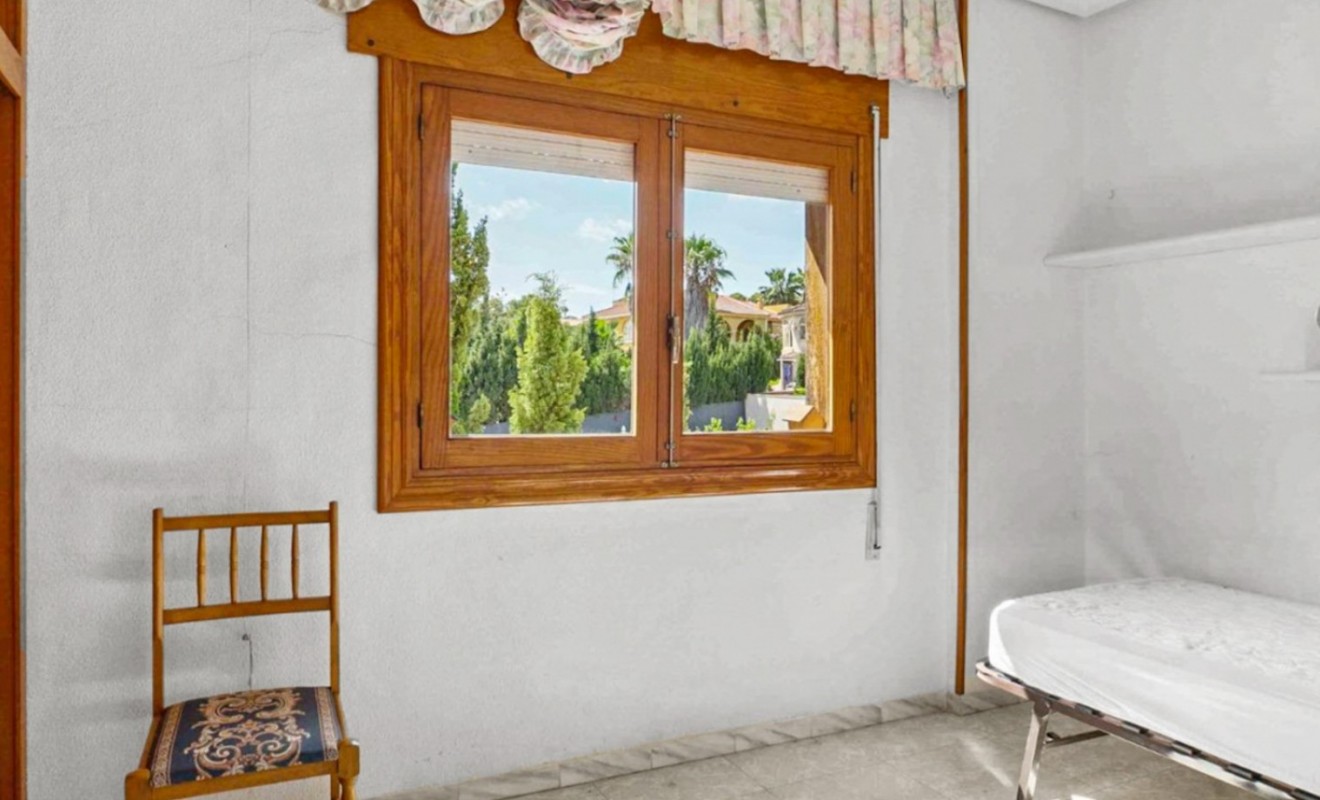 Wederverkoop - Detached villa - Torrevieja - Los Balcones - Los Altos del Edén