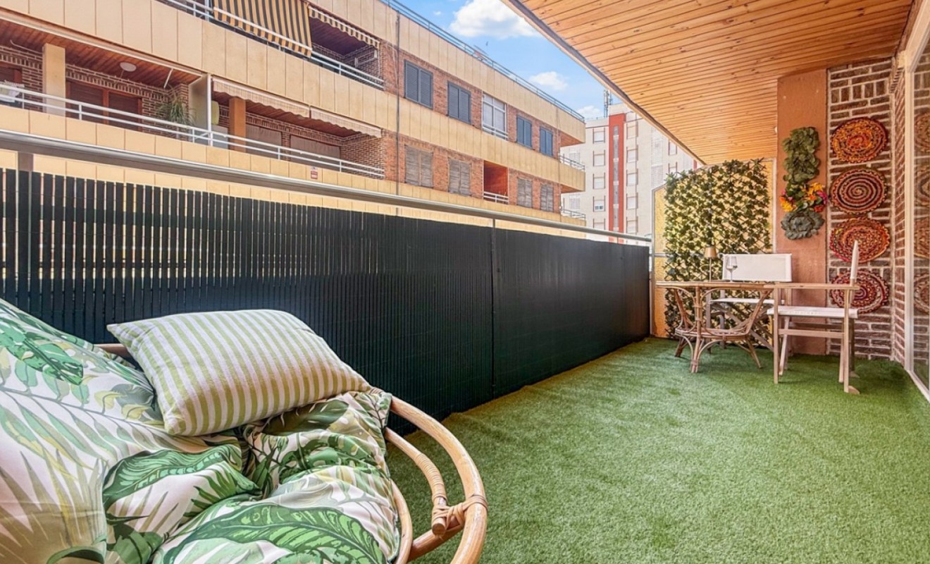 Wederverkoop - Appartement - Torrevieja - El Acequión - Los Náufragos