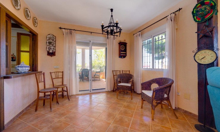 Revente - Chalet - San Miguel de Salinas